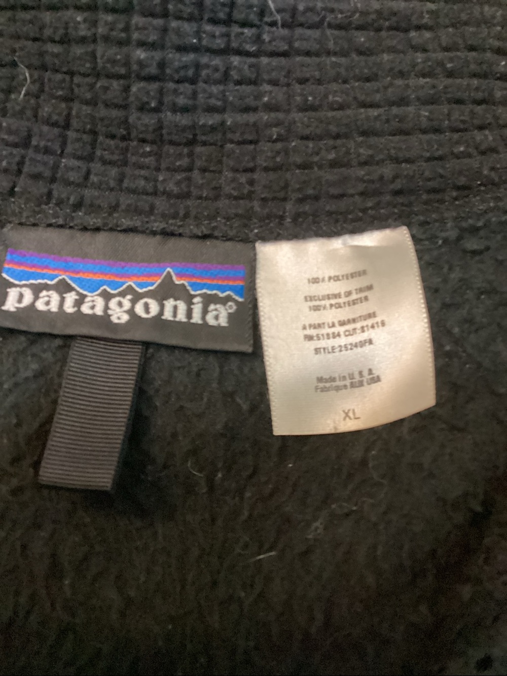 Vintage Unisex R2 Body Rug Pullover - Picture 4 of 4